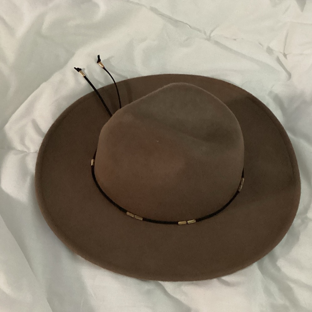 Anycosy Brown Wool Hat with Beaded Band